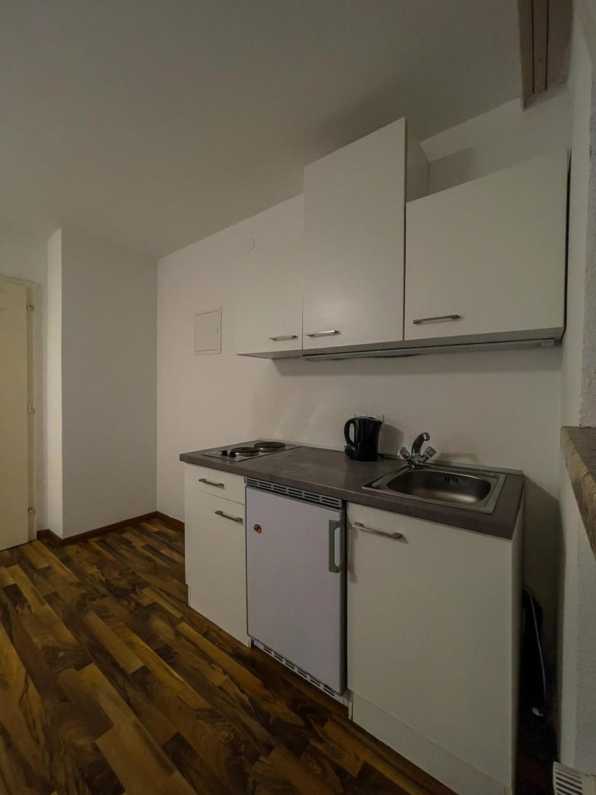 Budget Studio - 2 Einzelbetten - Parkplatz Dornbirn Exterior foto